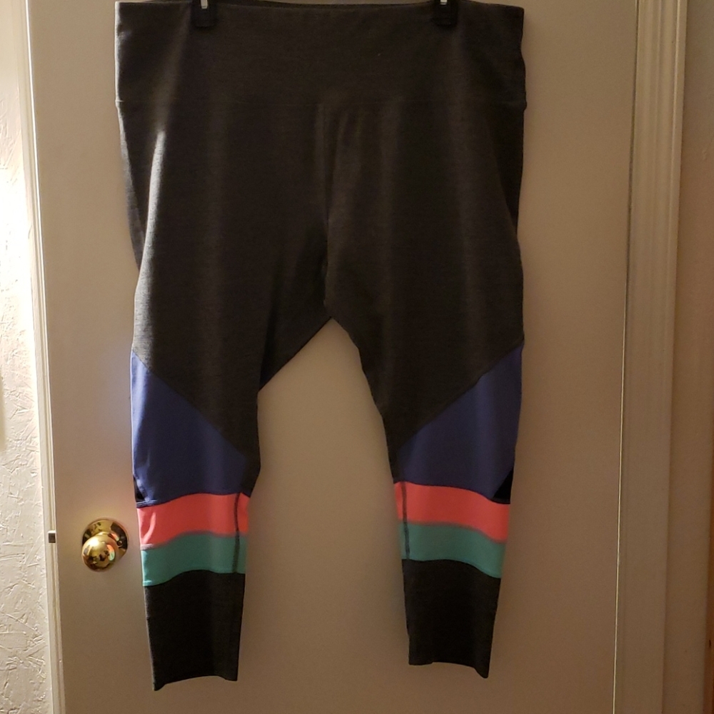 Grey Capris Size 3x
